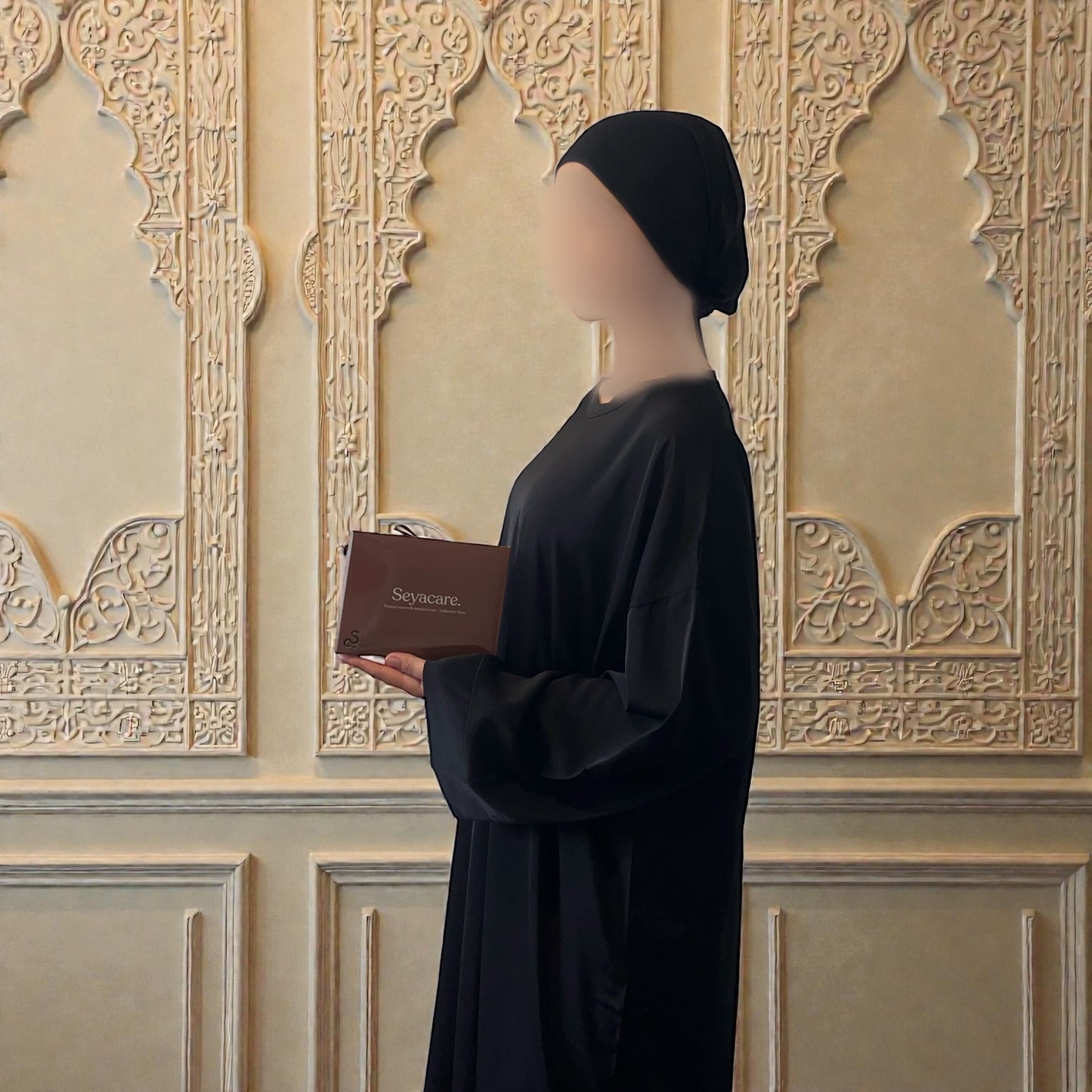 Bonnet sous-voile à nouer intérieur en soie